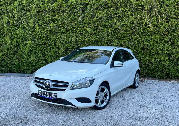 samochody osobowe Mercedes-Benz Klasa A cena 42800 przebieg: 192000, rok produkcji 2012 z Dębica